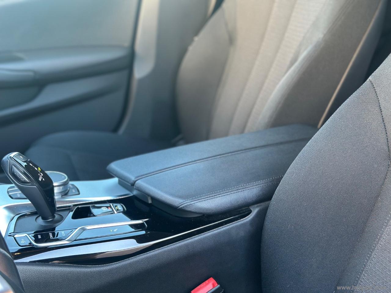 BMW 520d 48V xDrive Touring Business