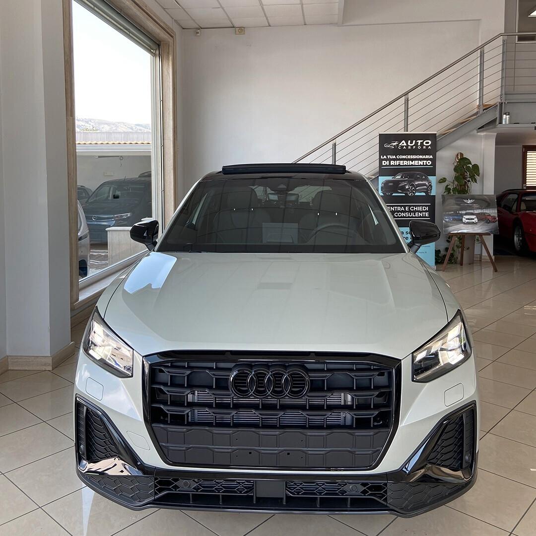 Audi Q2 35 TDI S tronic Identity Black tetto apribile