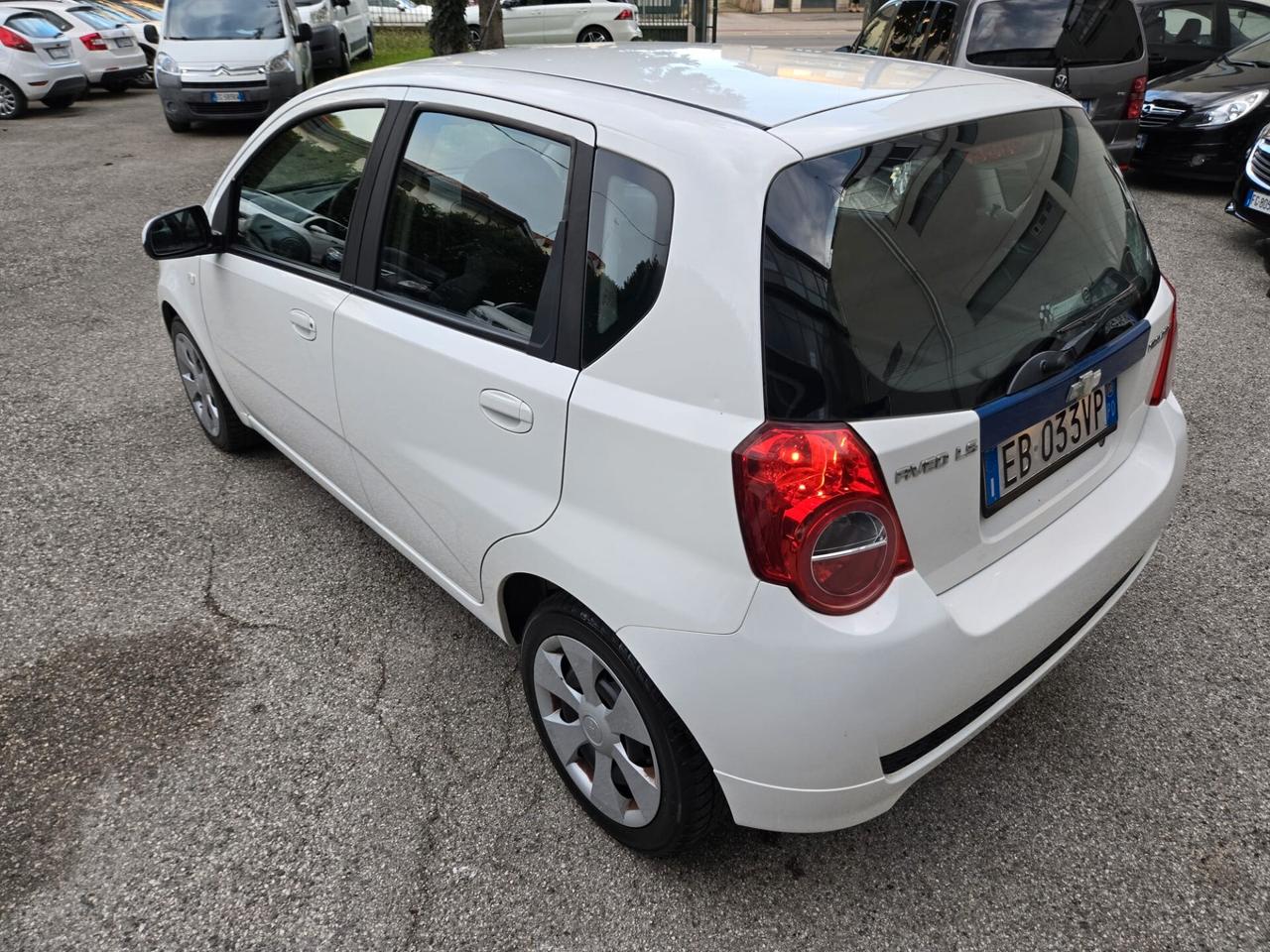 Chevrolet Aveo 1.2 Benzina NEOPATENTATI