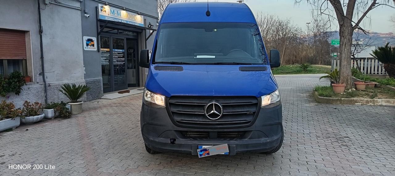 MERCEDES Sprinter 311 2.1 cdi F 39/33 fwd H2 my20