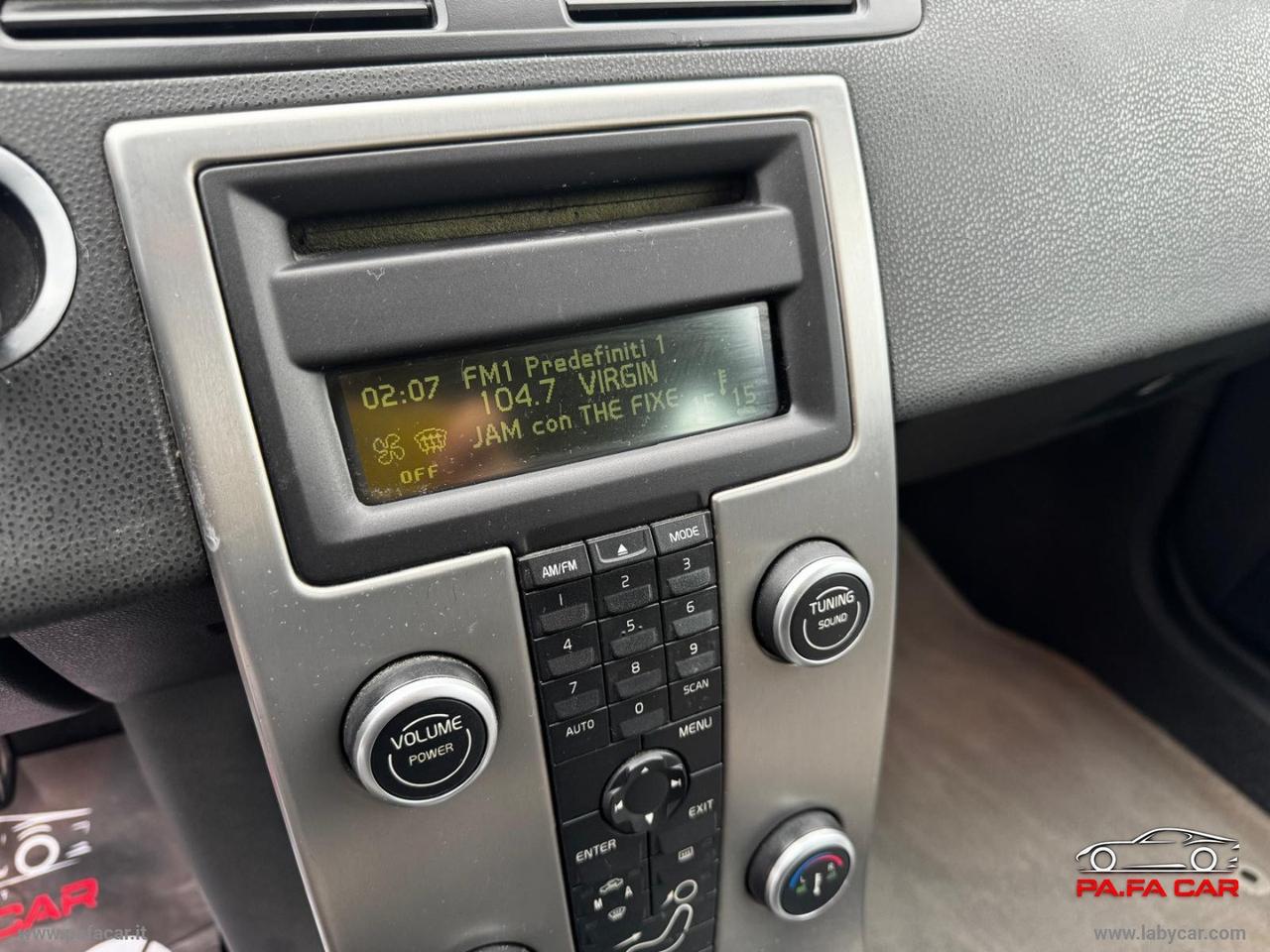 VOLVO V50 2.0 D Summum