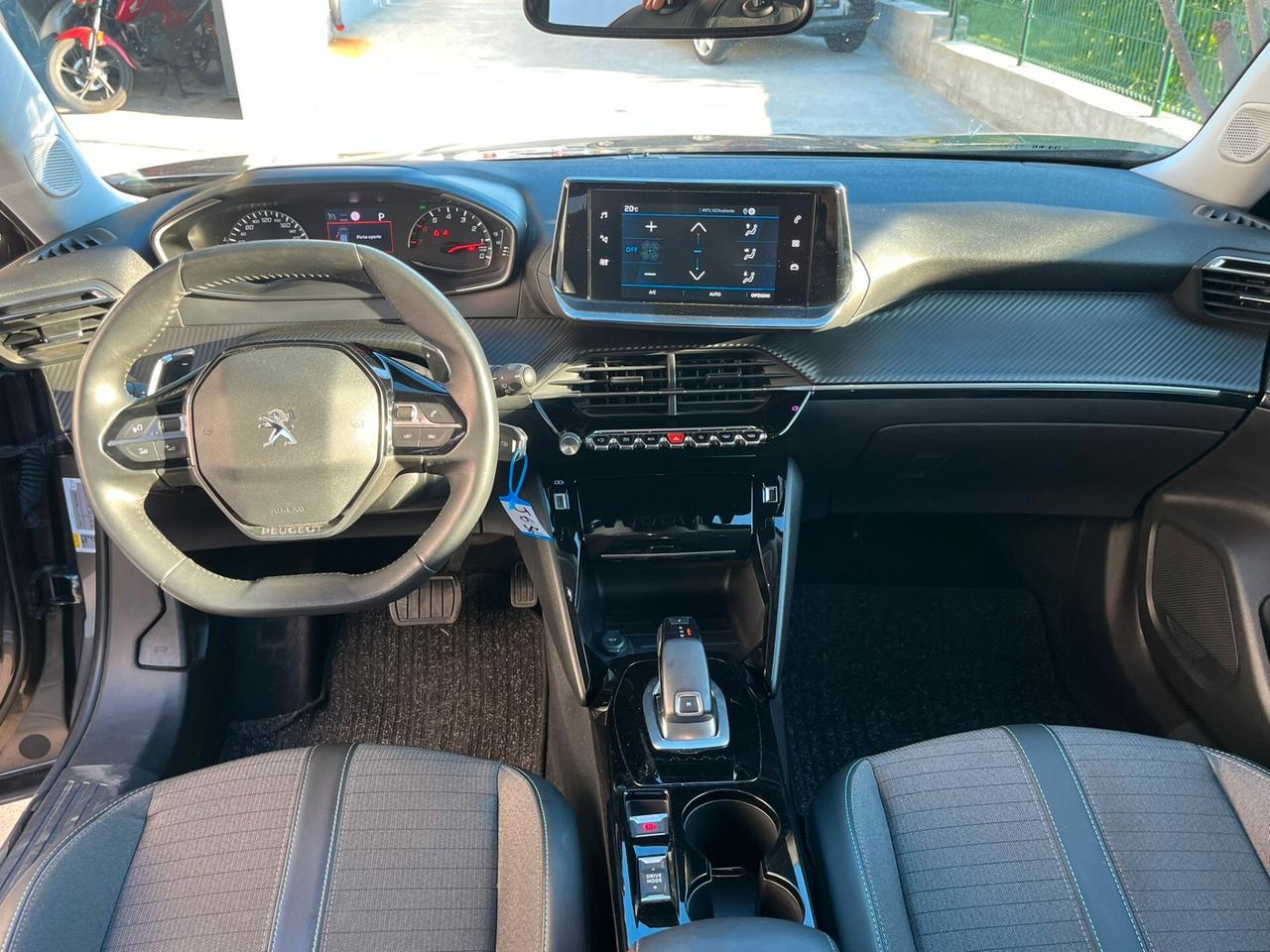Peugeot 2008 BlueHDi 130 S&S EAT8 GT Pack