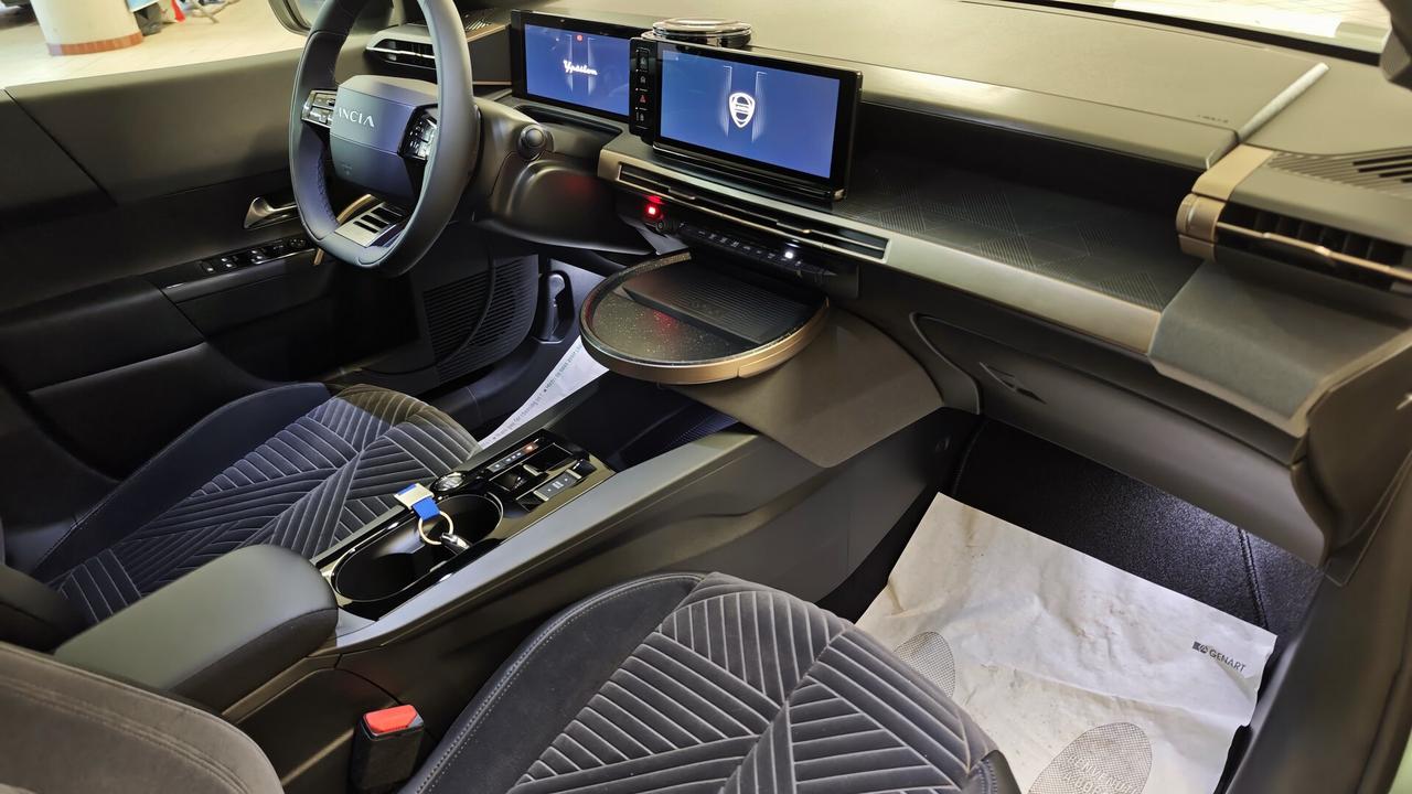 Lancia Ypsilon Hybrid e-DCT LX