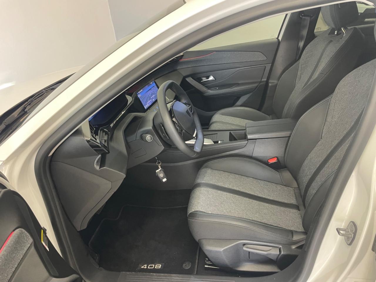 Peugeot 408 PureTech 130 S&S EAT8 Allure km 8.000