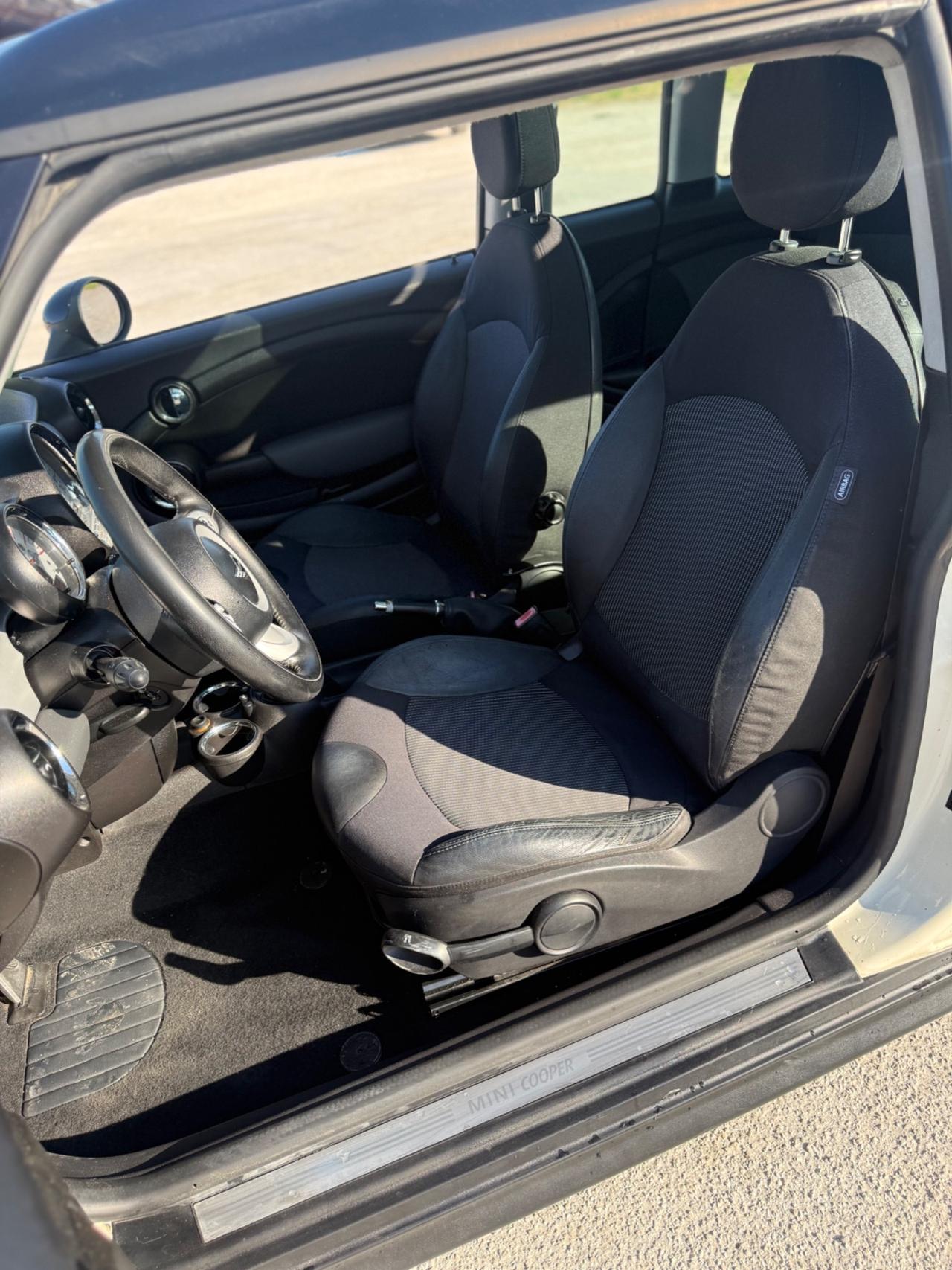 Mini Cooper D 1.6 Diesel 110cv NEOPATENTATI