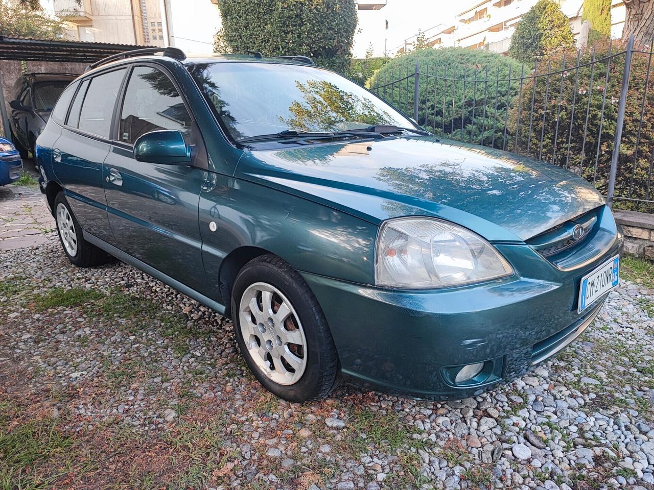 Kia Rio 1.5i benz 5 porte LS neopatentati