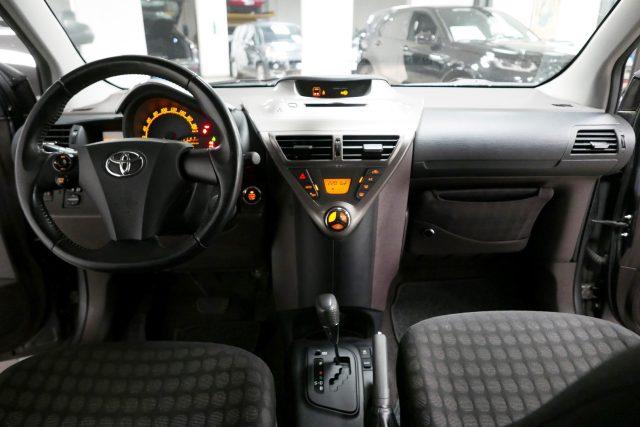 TOYOTA iQ 1.0 Autom.