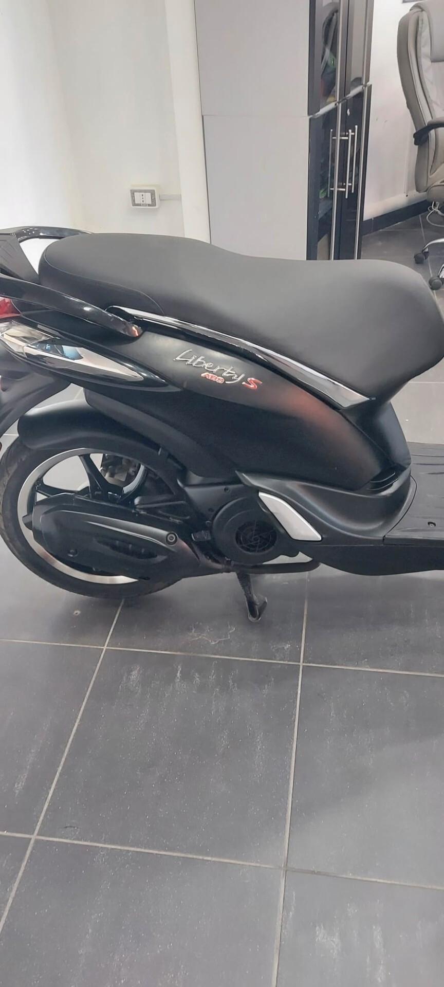 Piaggio Liberty S 150 sport