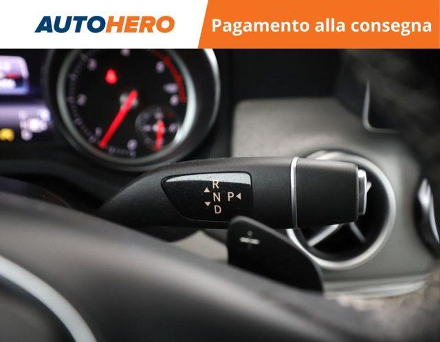 MERCEDES-BENZ GLA 200 d Automatic 4Matic Sport