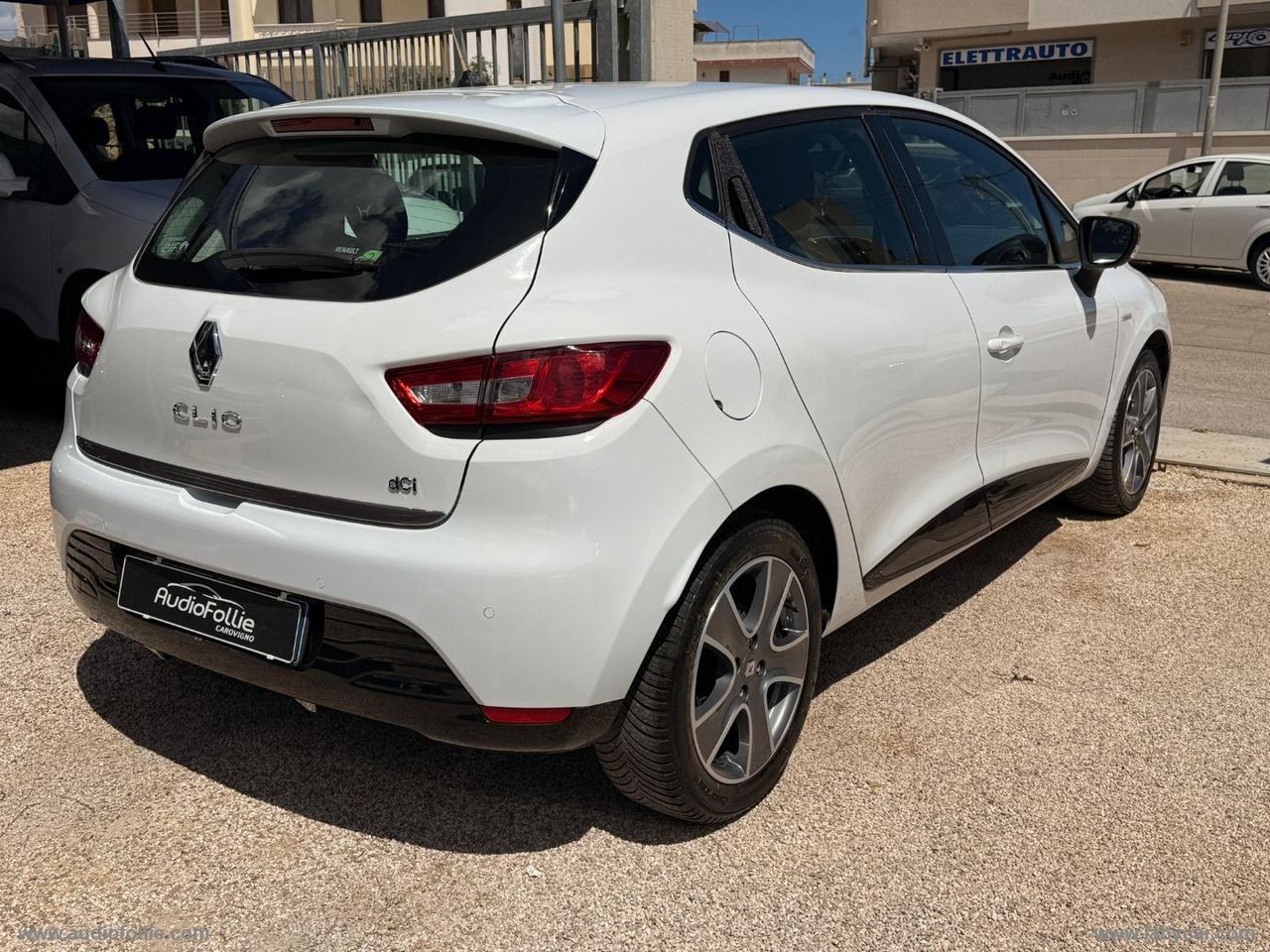 RENAULT Clio 1.5 dCi 8V 75 CV 5p. Costume Nat.