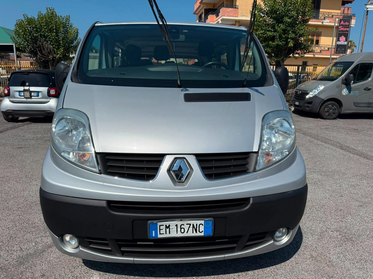 RENAULT TRAFIC 2.0DCi 115CV 9POSTI