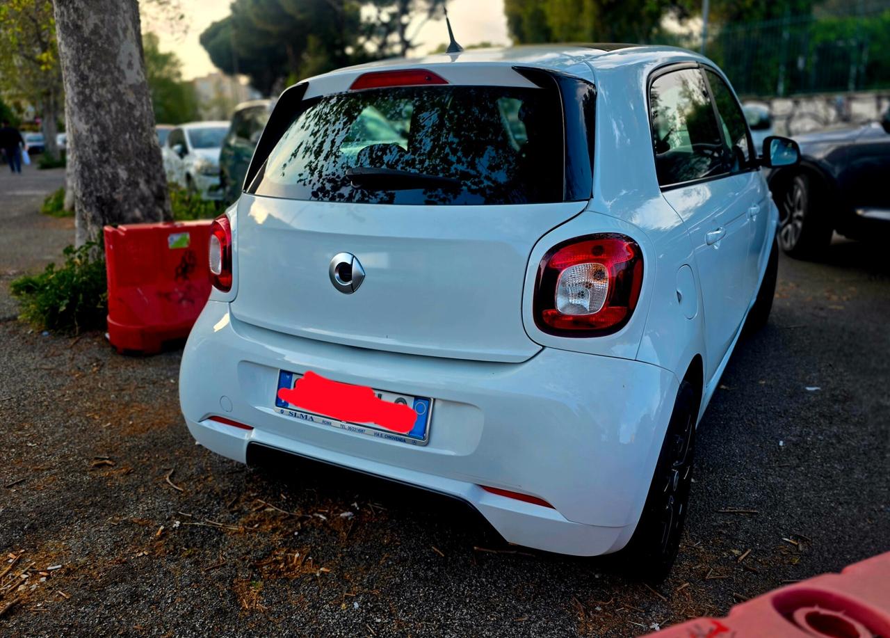 Smart ForFour 70 1.0 twinamic Superpassion unicoproprietario