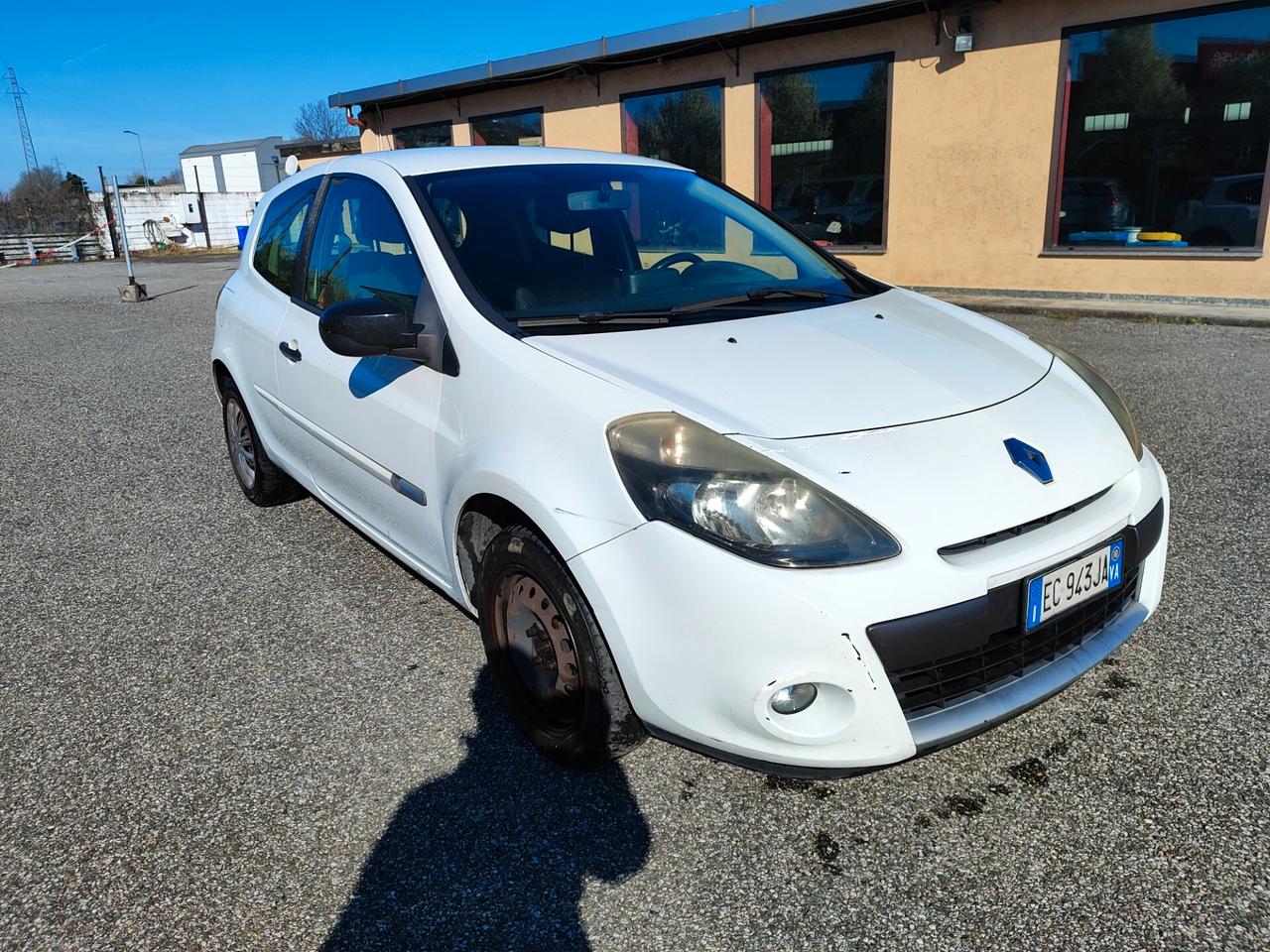 Renault Clio 1.2 16V 3 porte Dynamique