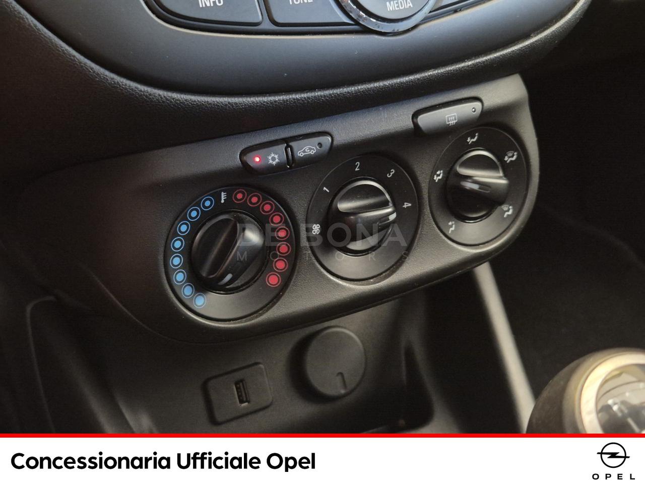 Opel Corsa 5p 1.2 b-color