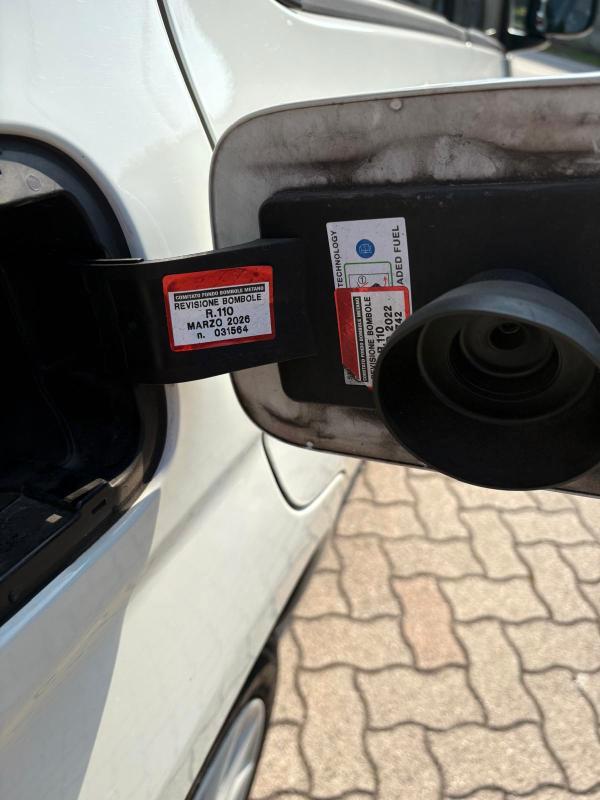 Fiat Panda 0.9 t.air t. natural power Lounge 80cv E5+