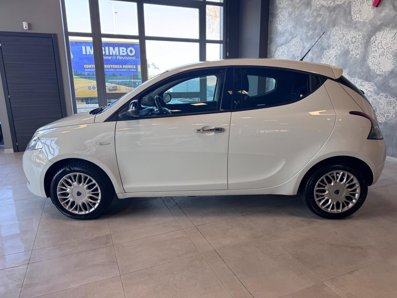 LANCIA YPSILON 1.3 MJET GOLD
