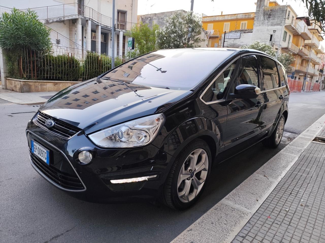 Ford S-Max 2.0 TDCi 163CV Titanium NAVI