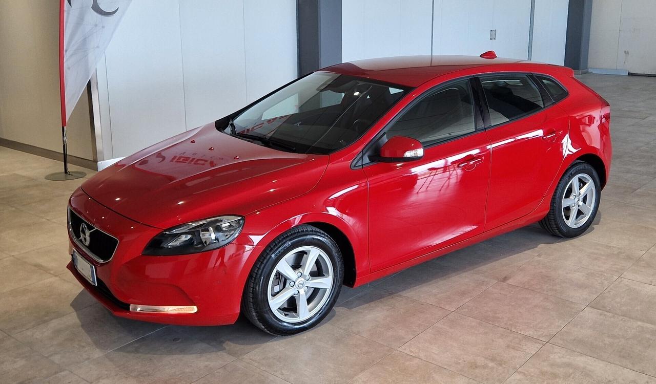 Volvo V40 D2 Geartronic Business Plus