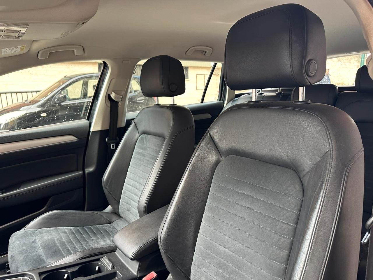 Volkswagen Passat Variant 2.0 TDI DSG Highline