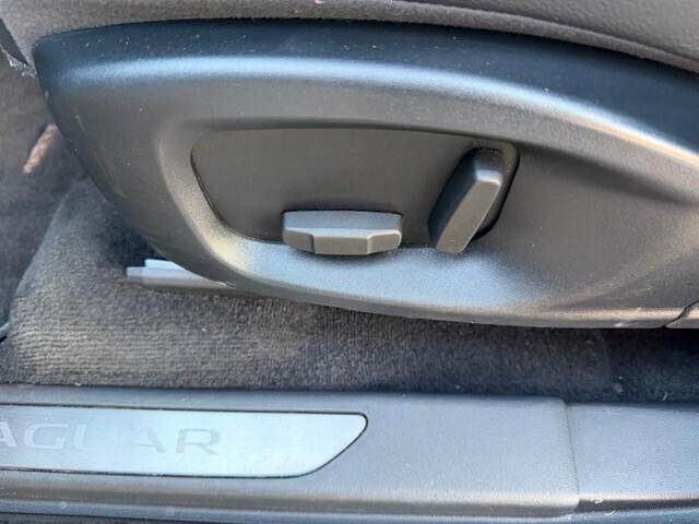 Jaguar E-Pace 2.0D 180 CV AWD aut. R-Dynamic S