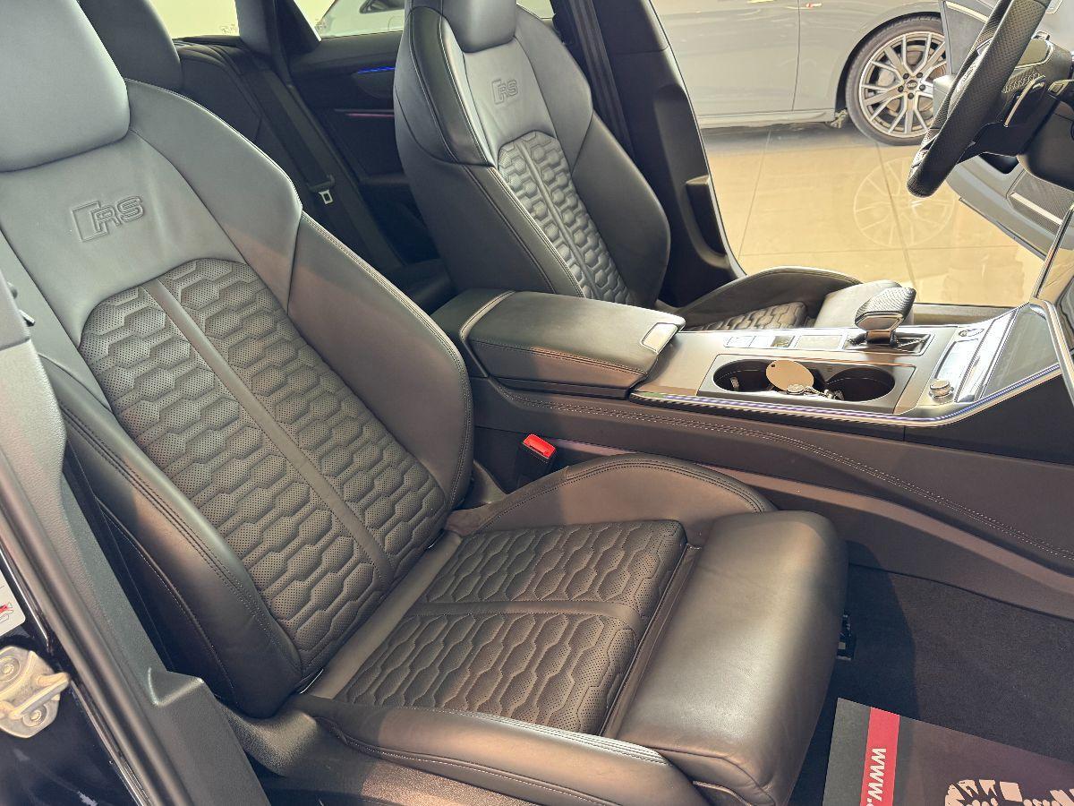 AUDI RS6 4.0 MHEV 600CV Identity Black Tetto Panorama