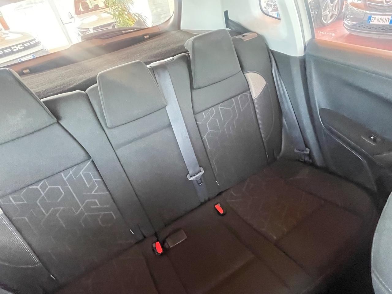 Peugeot 2008 PureTech 82 Allure