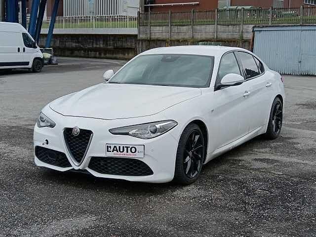 Alfa Romeo Giulia 2.2 Turbodiesel 180 CV AT8 Sport Edition - MOTORE FUSO