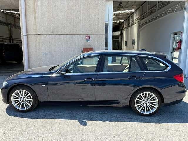 BMW Serie 3 320d Touring Luxury