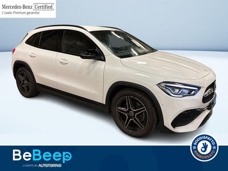 Mercedes-Benz GLA 200 D PREMIUM 4MATIC AUTO