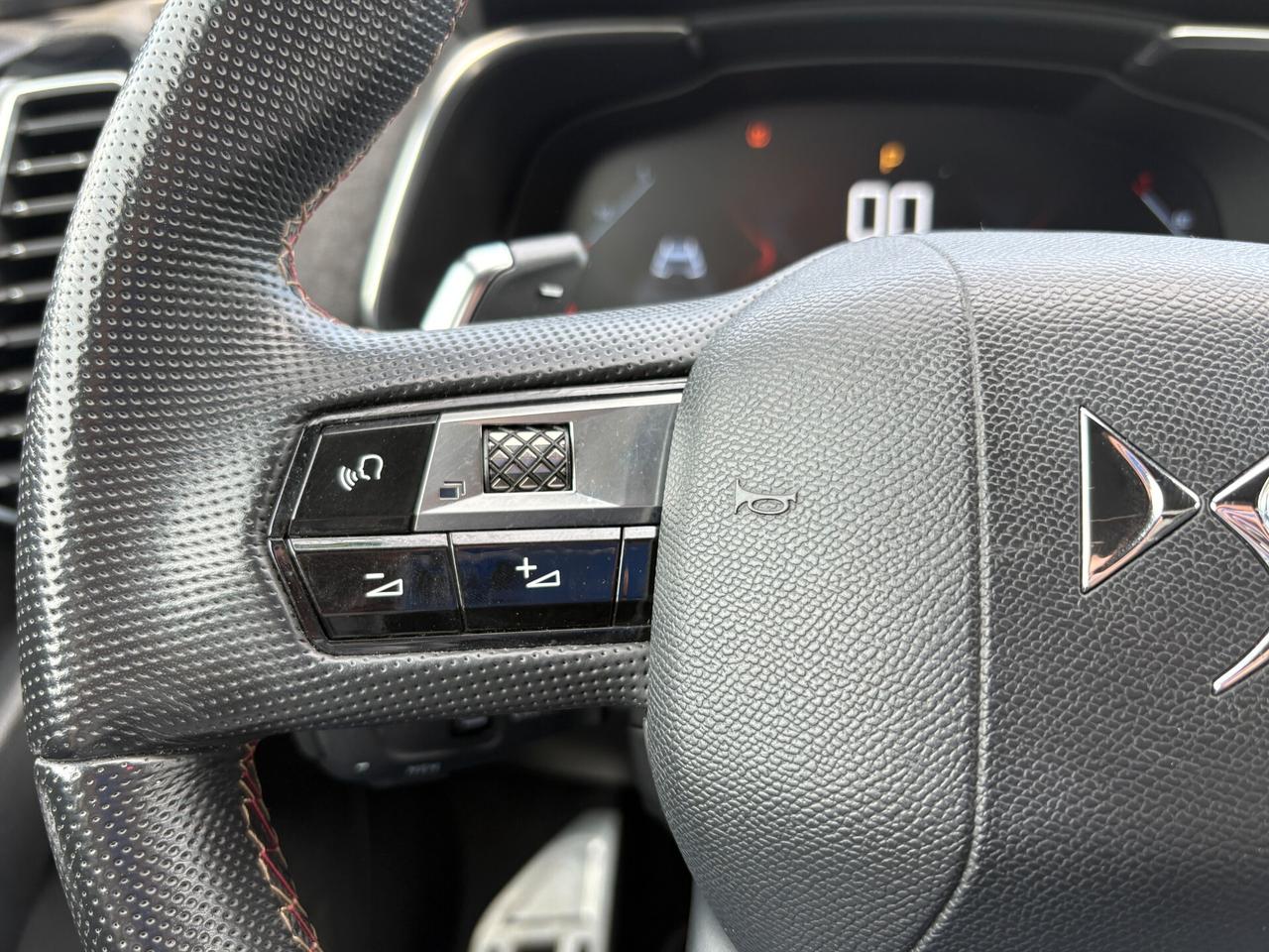 DS Automobiles DS 7 Crossback 1.5 bluehdi Performance Line 130cv auto