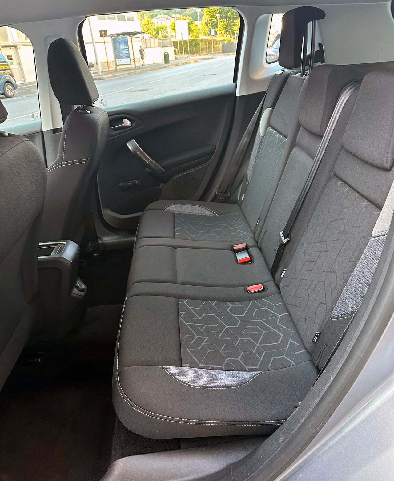 Peugeot 2008 PureTech 82 CV Unico Proprietario