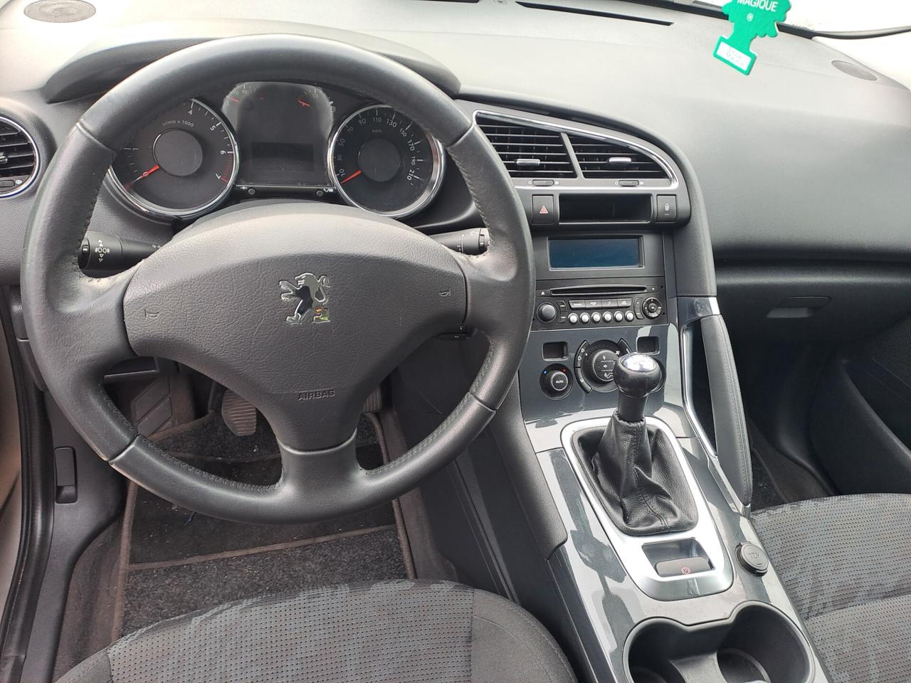 Peugeot 3008 1.6 THP 156CV Active
