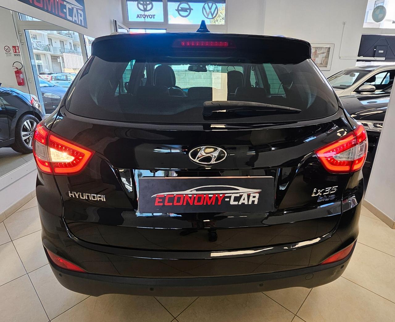 Hyundai iX35 1.7 CRDi 2WD Xpossible TETTO APRIBILE