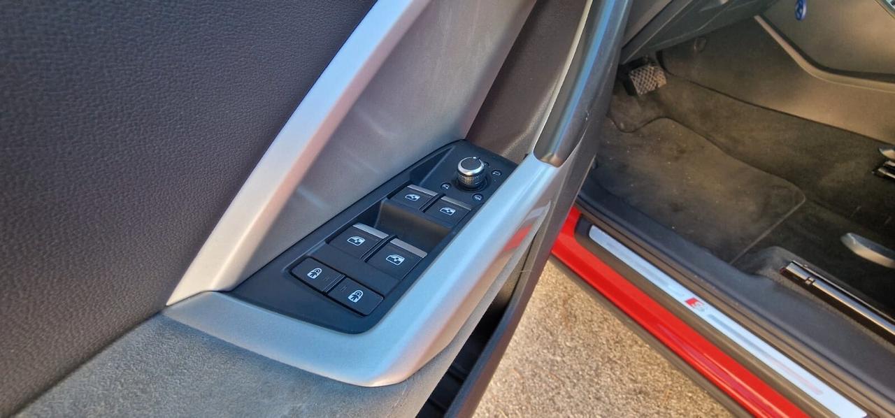 Audi Q3 35 TDI S Tronic Line Edition PROMO FINANZIAMENTO!!!