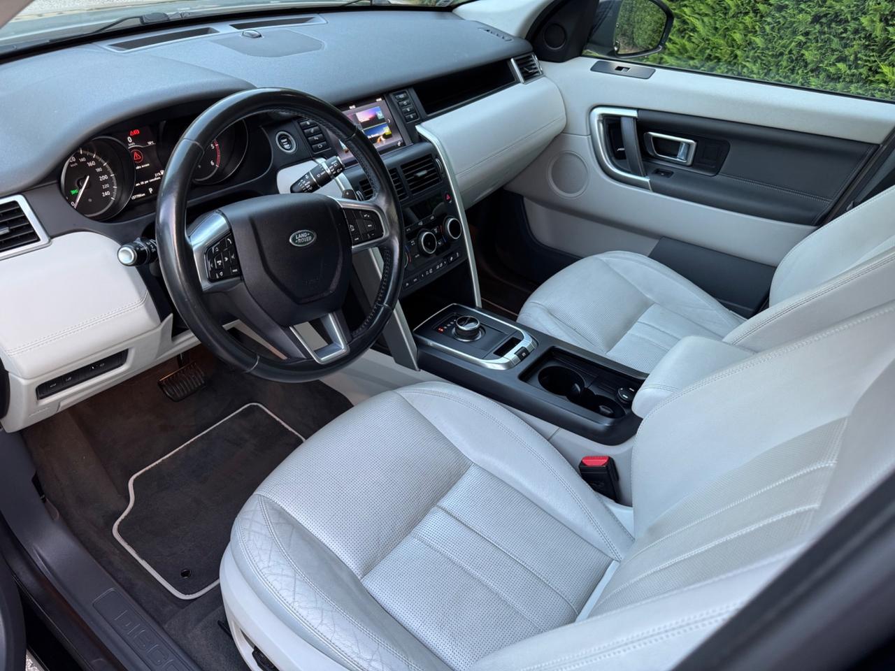 Land Rover Discovery Sport Luxury