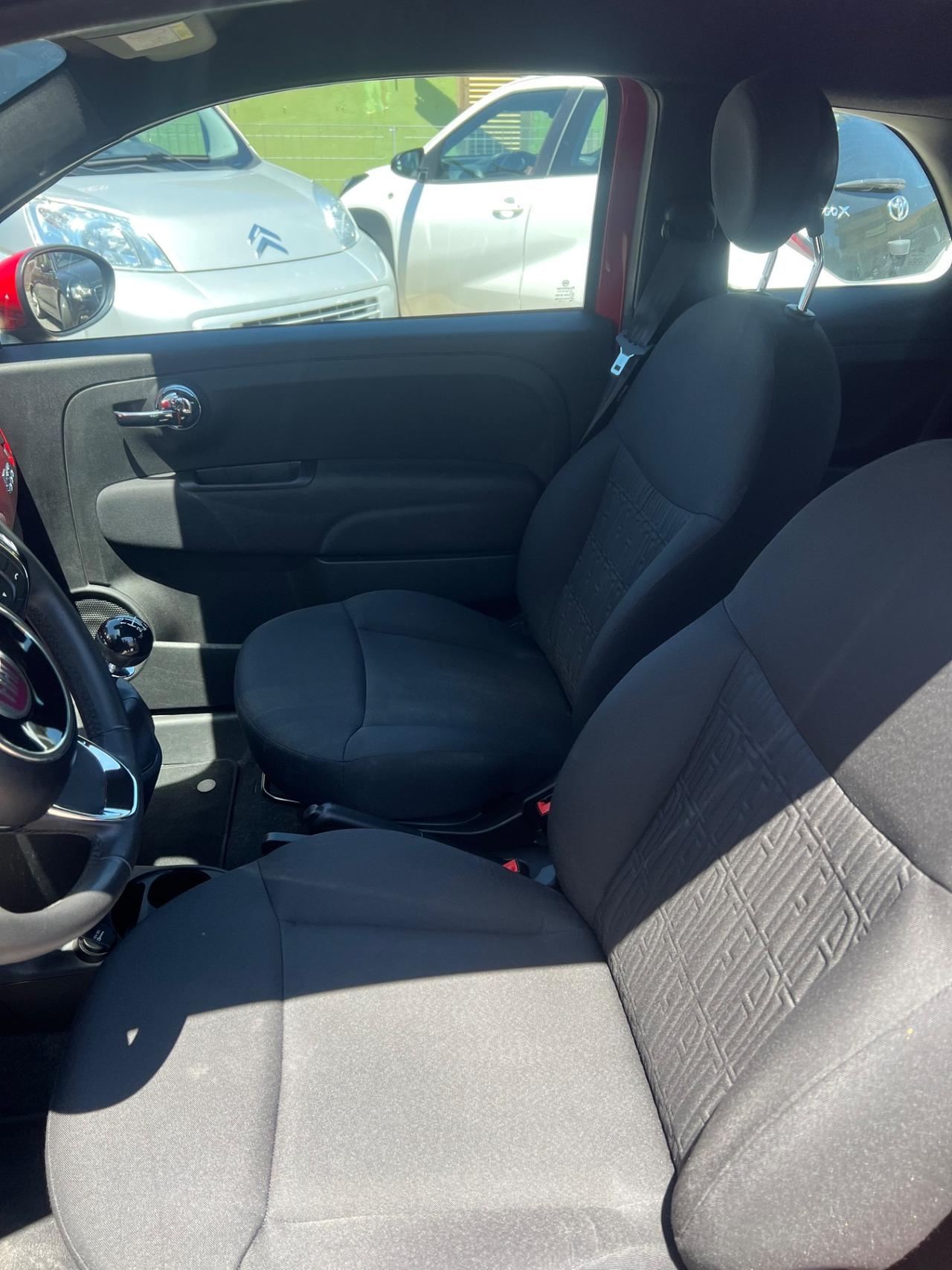 Fiat 500 1.0 Hybrid Red