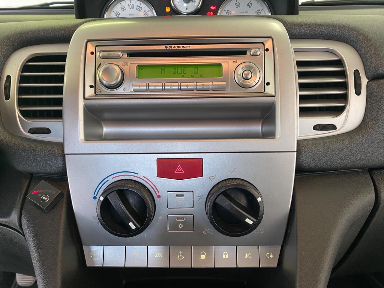 Lancia Ypsilon 1.2 GPL EURO5 NEOPATENTATI
