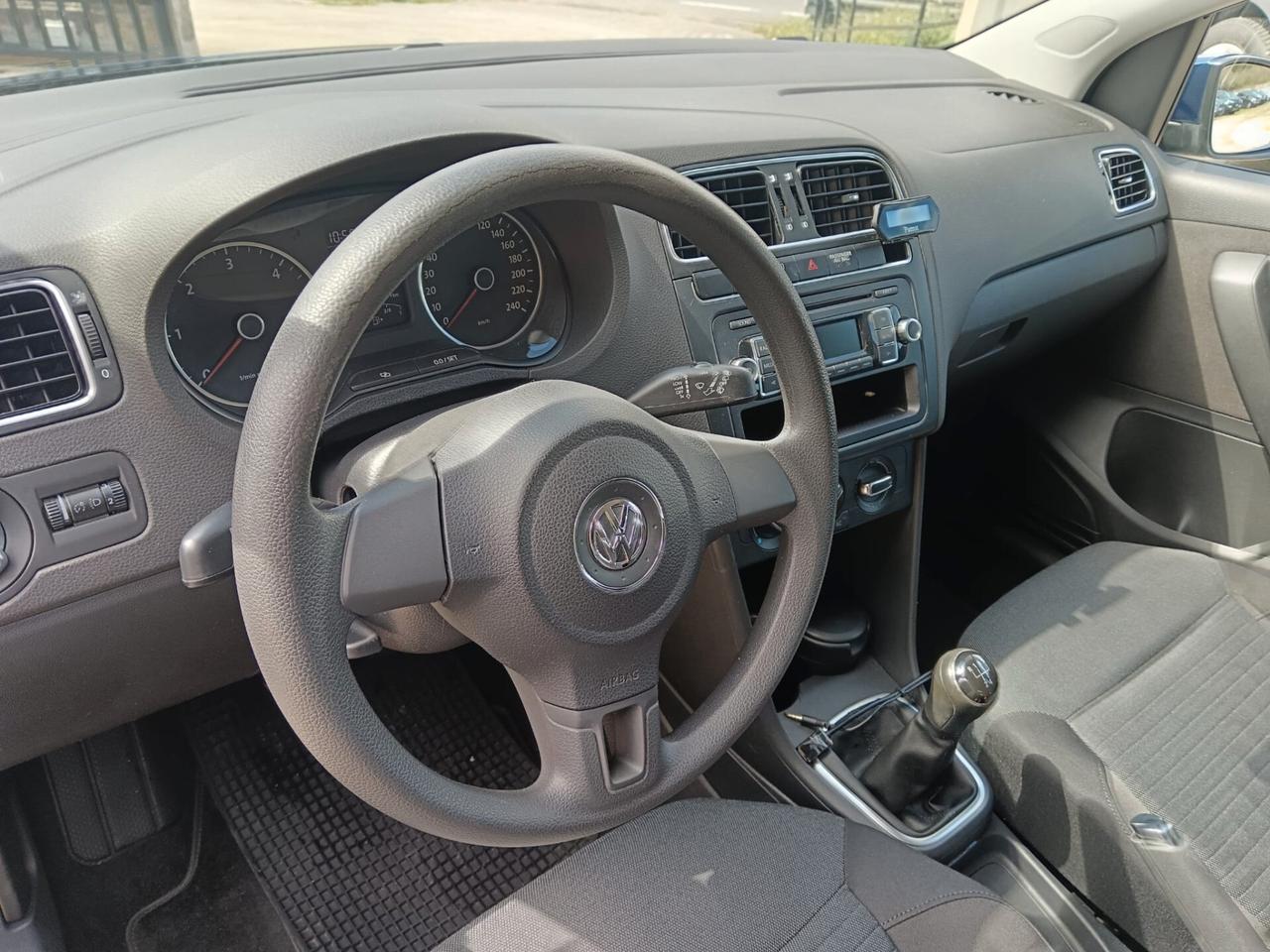 Volkswagen Polo 1.2 TDIComfortline - 2013