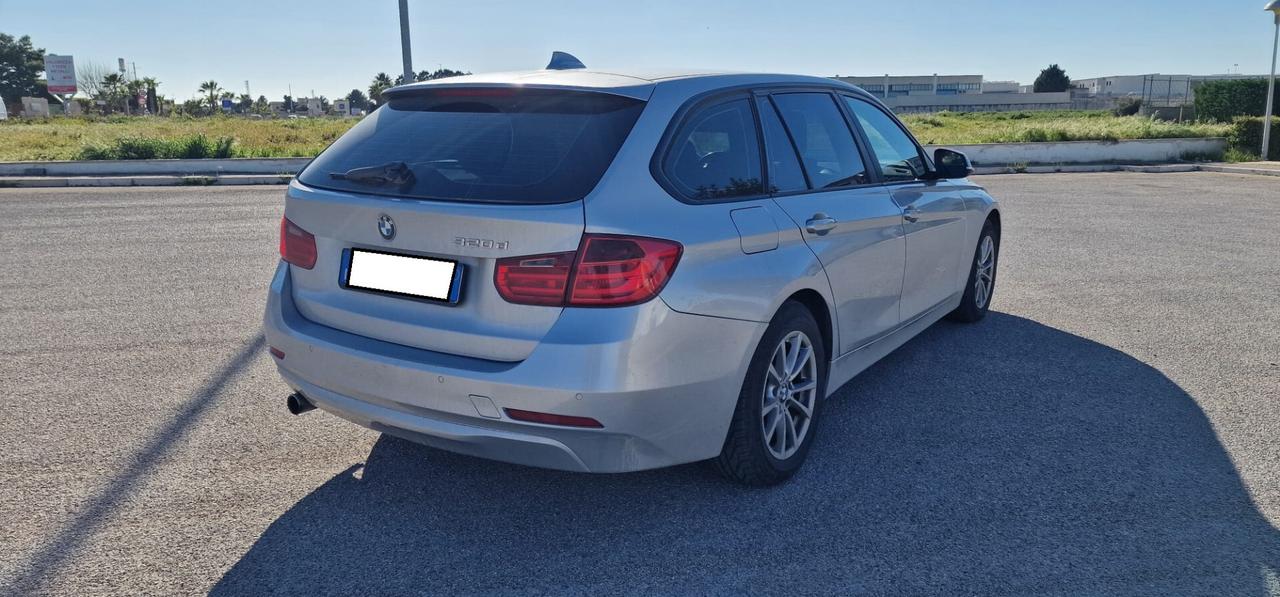 Bmw 320d xDrive Touring Msport 2013