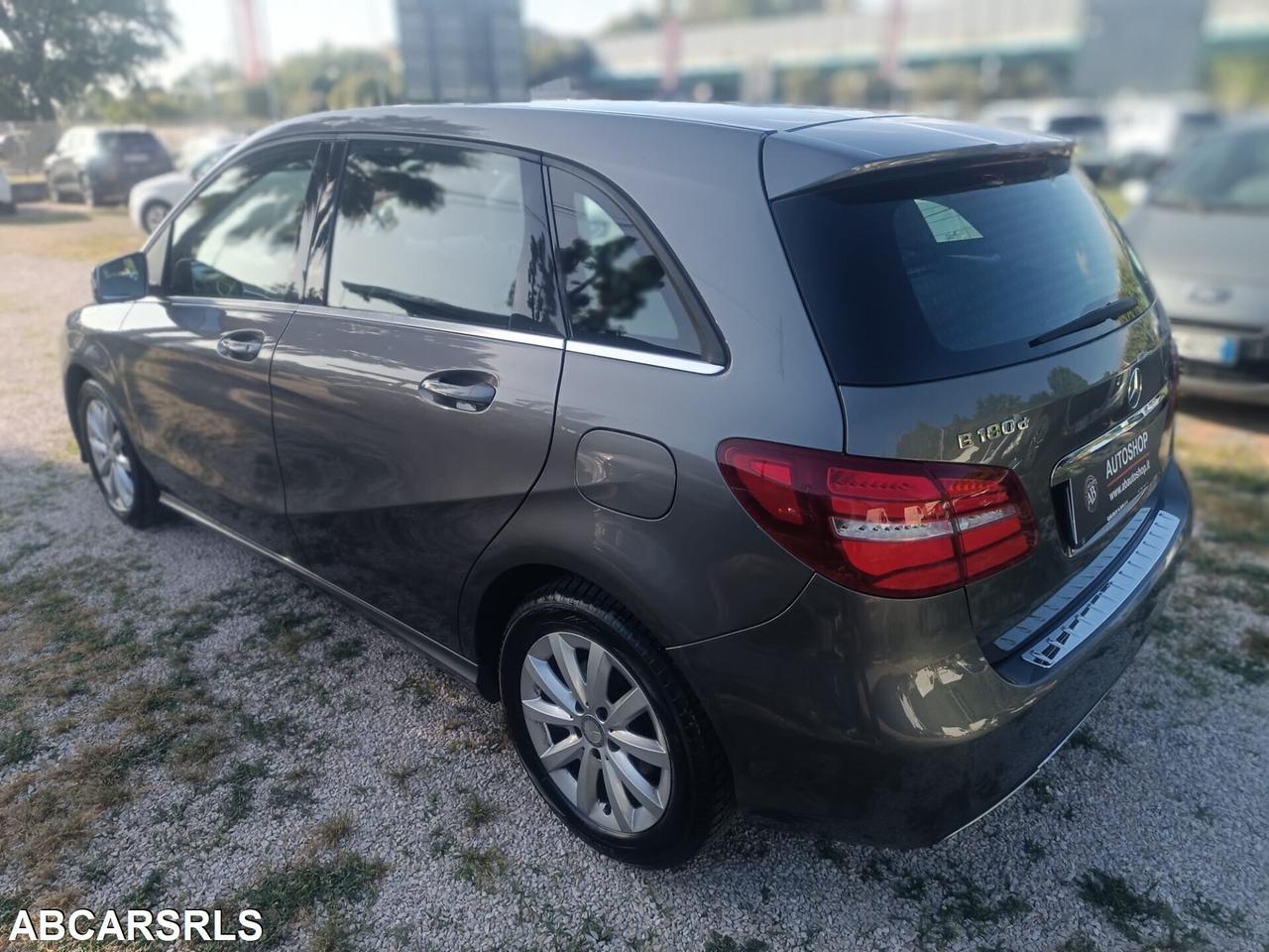 MERCEDES - Classe B - B 180 d Automatic - FINANZIA