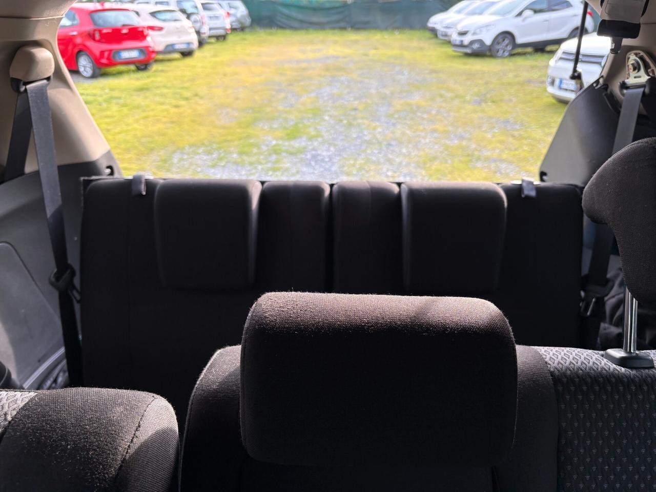 Mitsubishi Outlander 2.0 4WD GPL Bi-fuel CVT Diamond SDA 7 posti