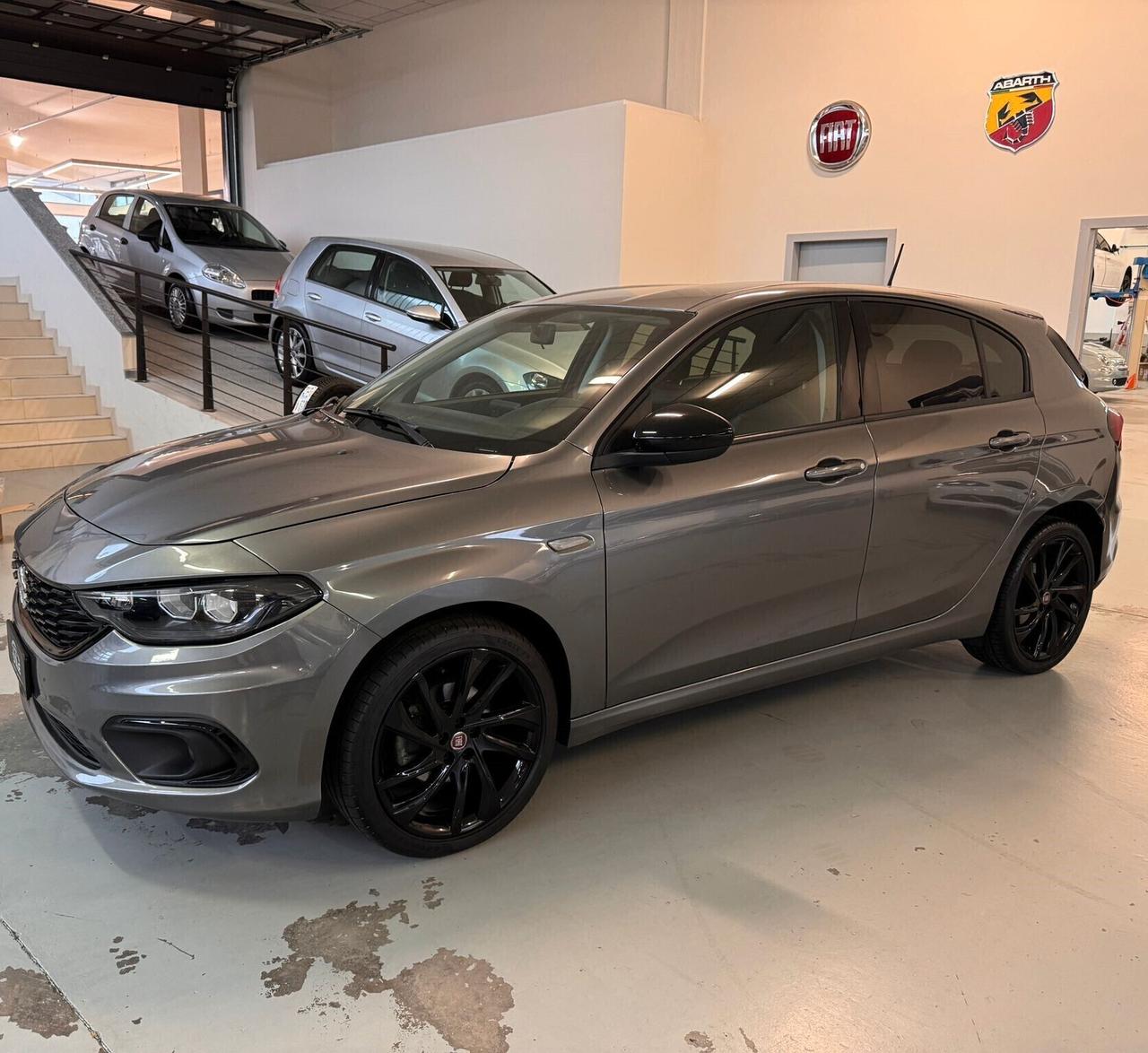 Fiat Tipo 1.6 Mjt S&S 5 porte S-Design