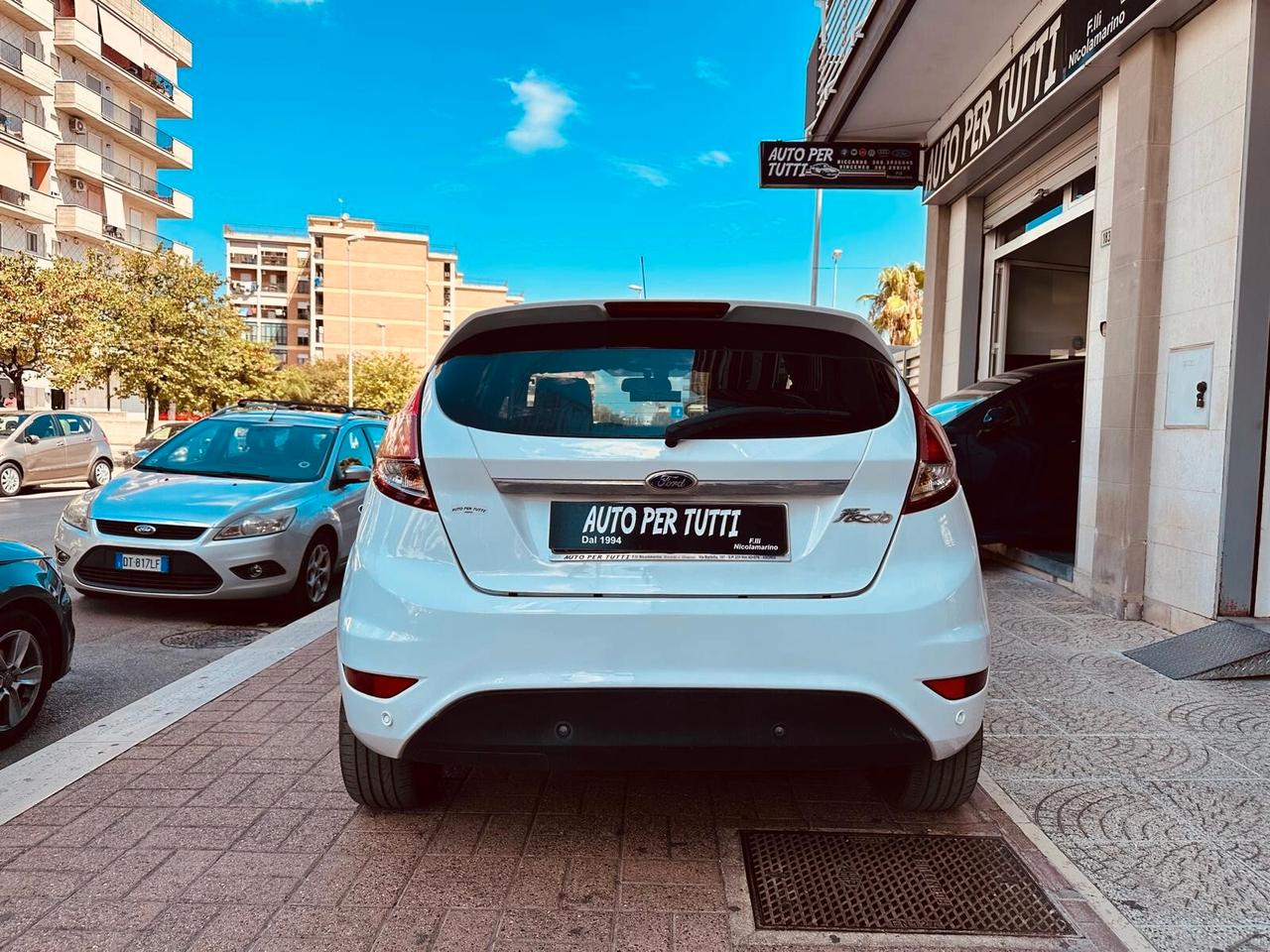 Ford Fiesta 1.4 5p. Bz.- GPL Titanium