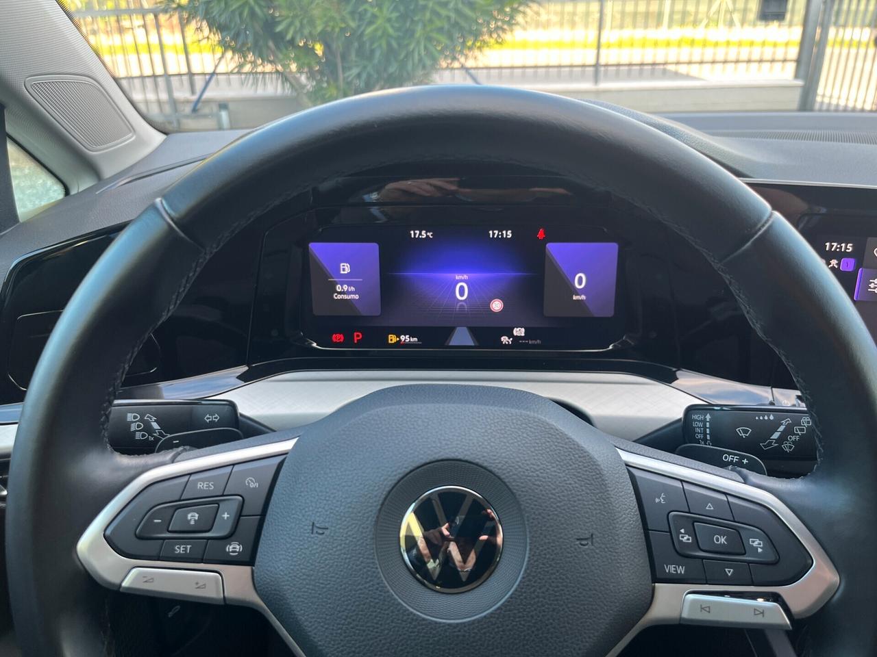 Volkswagen Golf 1.5 eTSI 150 CV EVO ACT DSG Life