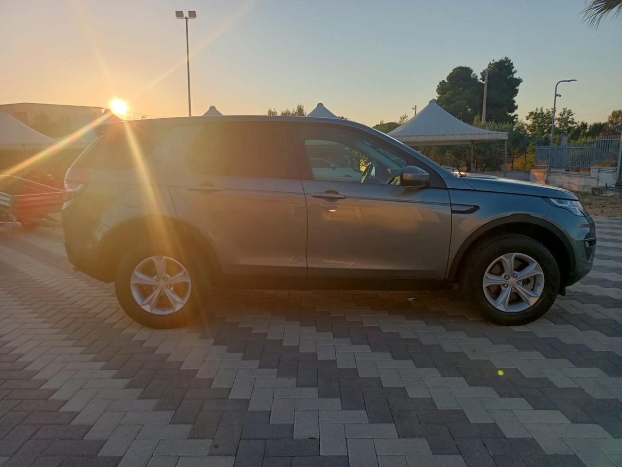 Land Rover Discovery Sport 2.2 TD4 SE