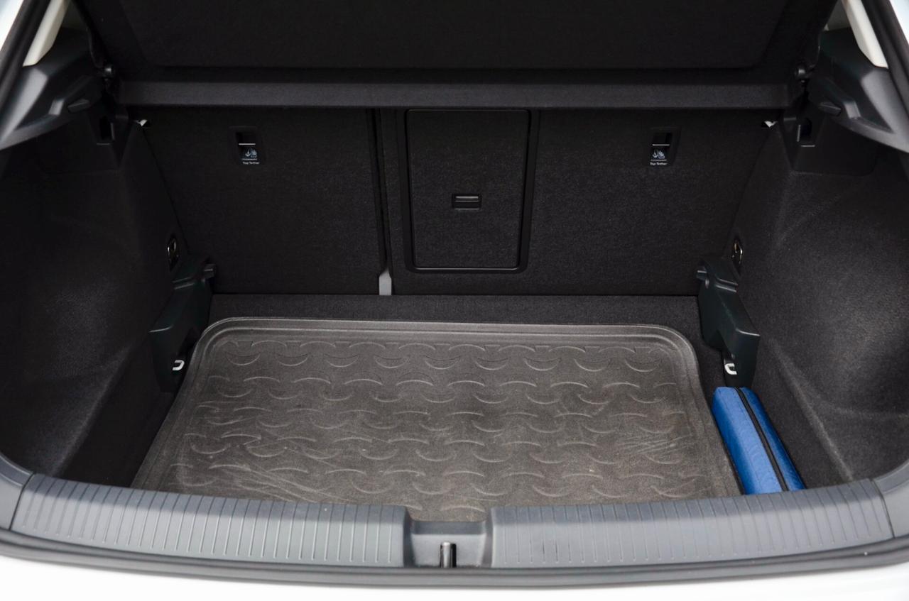 VOLKSWAGEN T-ROC 1.0 TSI ADVANCED 116cv, UNICOPROP, SERVICE VW, EURO 6D, BICOLOR, APPLE ANDROID, PERMUTE