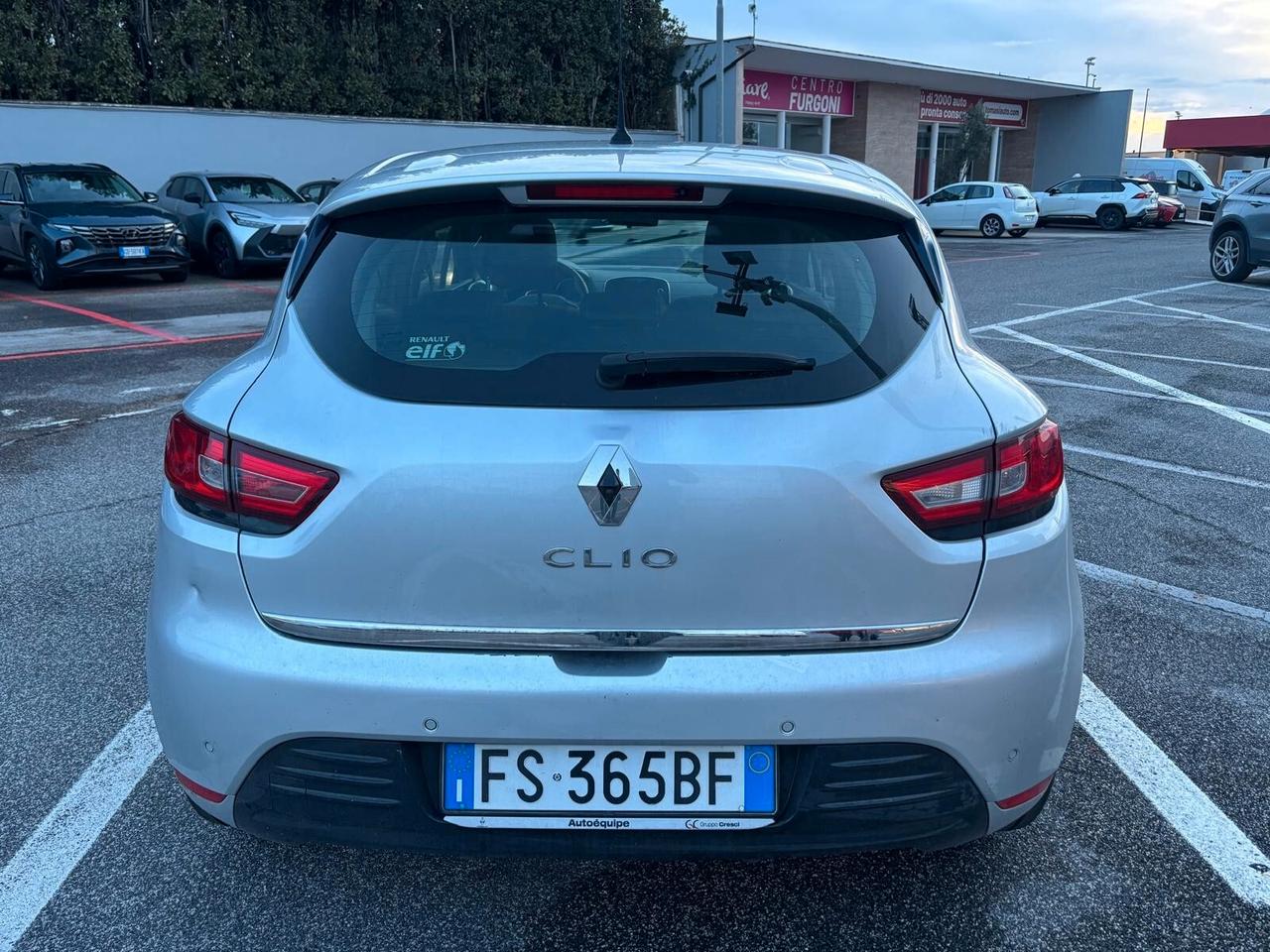 Renault Clio dCi 8V 90 CV Start&Stop 5 porte Energy Duel