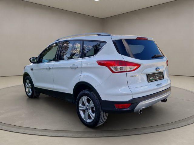 FORD Kuga 2.0 TDCI 140 CV 2WD Titanium