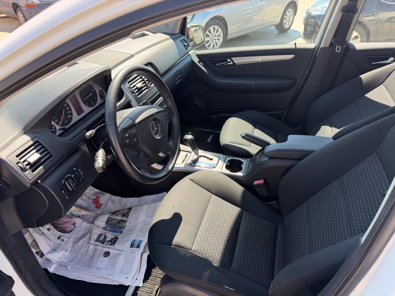 Mercedes-benz B 180 CDI Premium