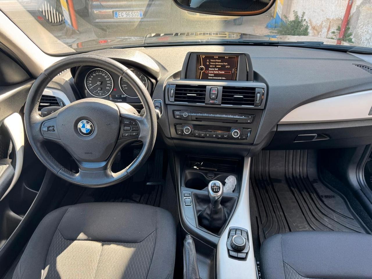 Bmw 116 116d 5p. Efficient Dynamics Sport
